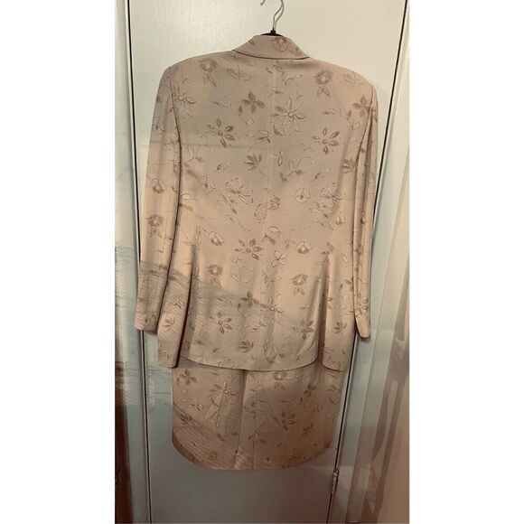 Kina Fernandez Beige FLoral 2 Piece Floral Dress & Blazer Size XL - Picture 8 of 12